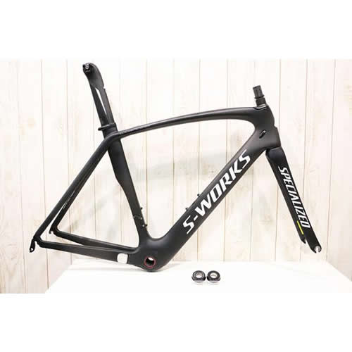 S-WORKS（エスワークス）｜VENGE プロジェクトブラック｜良品｜買取金額 115,000円