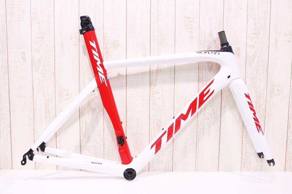 TIME（タイム）｜SCYLON RACING｜極上品｜買取金額 275,000円