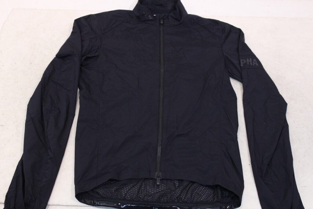 Rapha（ラファ）｜PRO TEAM LIGHTWEIGHT WIND JACKET｜美品｜買取金額 8,500円