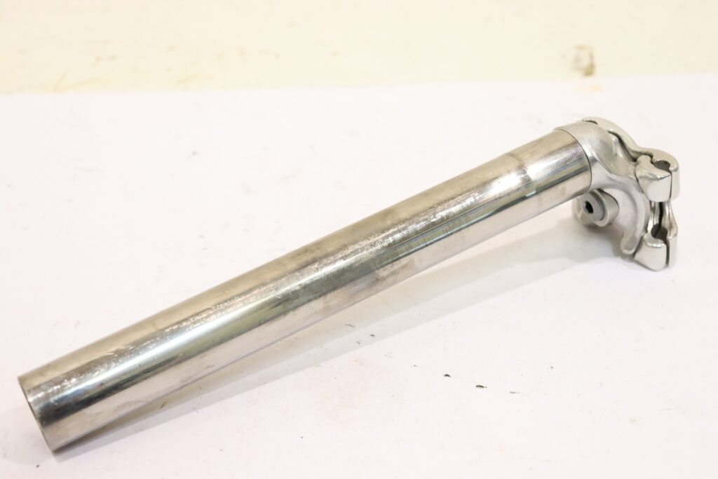 Campagnolo（カンパニョーロ）｜CHORUS TITANIUM seatpost｜良品｜買取金額 11,000円