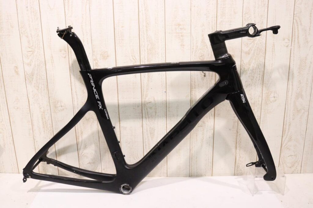 PINARELLO（ピナレロ）｜PRINCE FX DISK フレームセット｜超美品｜買取金額 210,000円