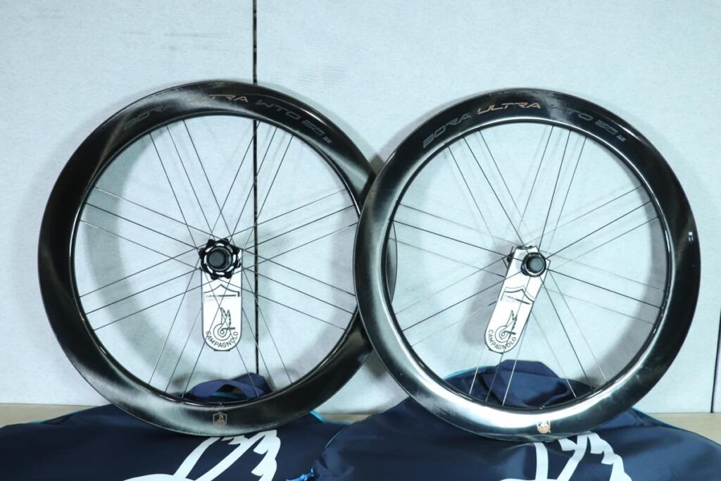 Campagnolo（カンパニョーロ）｜BORA ULTRA WTO 60 DB｜超美品｜買取金額 300,000円