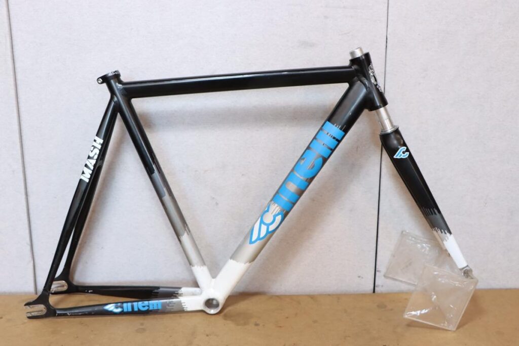 cinelli（チネリ）｜MASH HISTOGRAM ピストフレーム｜並品｜買取金額 70,000円