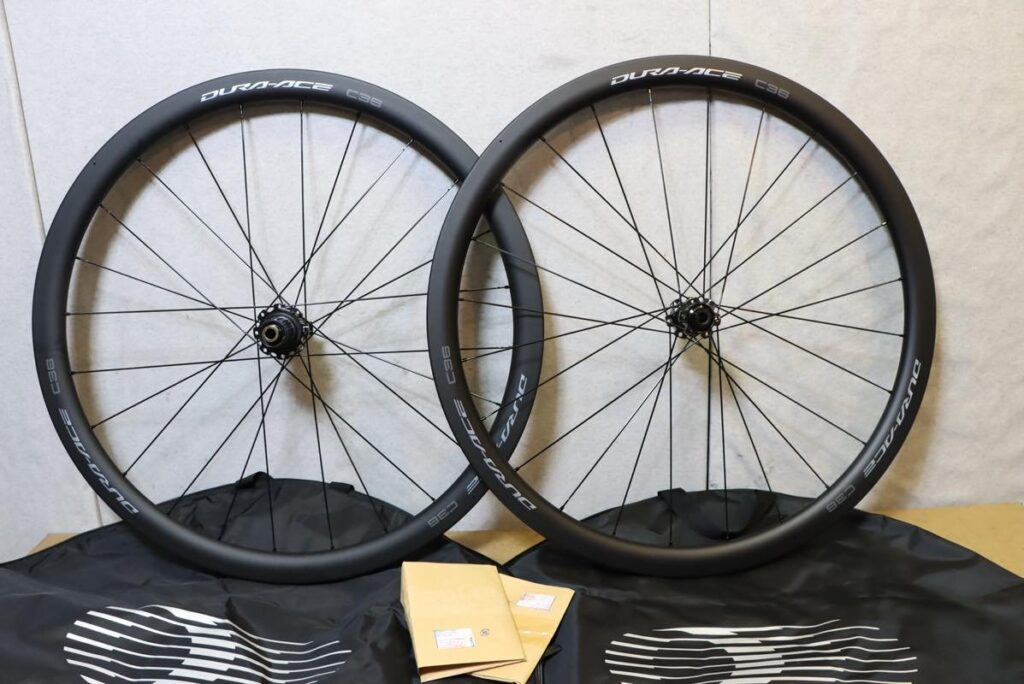 SHIMANO（シマノ）｜WH-R9270-C36-TU カーボンホイール｜新品｜買取金額 120,000円