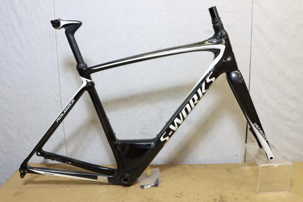 SPECIALIZED（スペシャライズド）｜S-WORKS ROUBAIX カーボンフレーム｜美品｜買取金額 115,000円