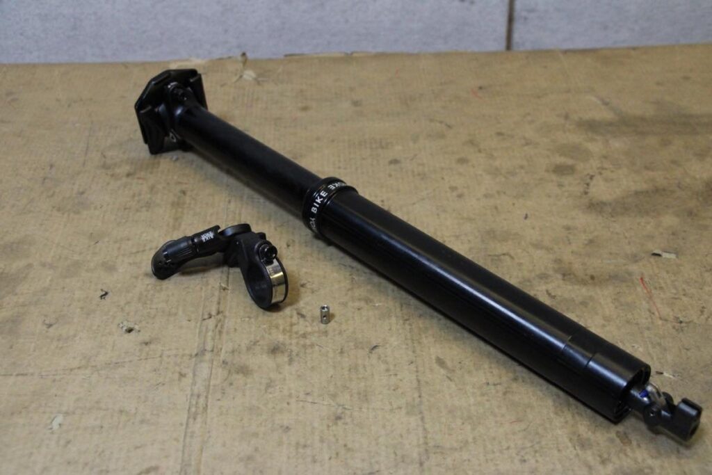 BIKEYOKE（バイクヨーク）｜REVIVE 2.0 ドロッパーシートポスト｜美品｜買取金額 14,000円