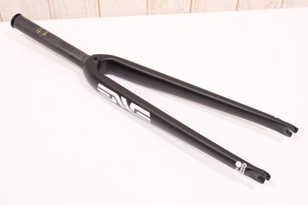 ENVE（エンヴィ）｜2.0 リムブレーキフォーク｜超美品｜買取金額 24,000円