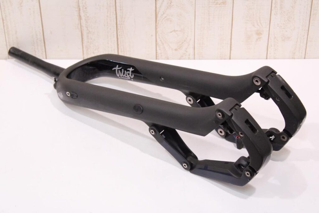 Trust Performance（トラスト）｜Shout Fork フロントサスペンション｜美品｜買取金額 72,000円