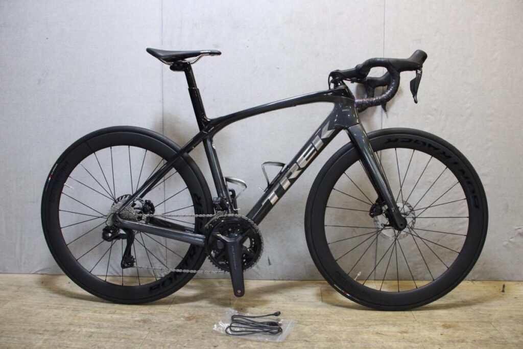 TREK（トレック）｜DOMANE SLR7 BONTRAGER AEOLUS ELITE 50 ULTEGRA R8170 Di2 2X12S｜美品｜買取金額 365,000円