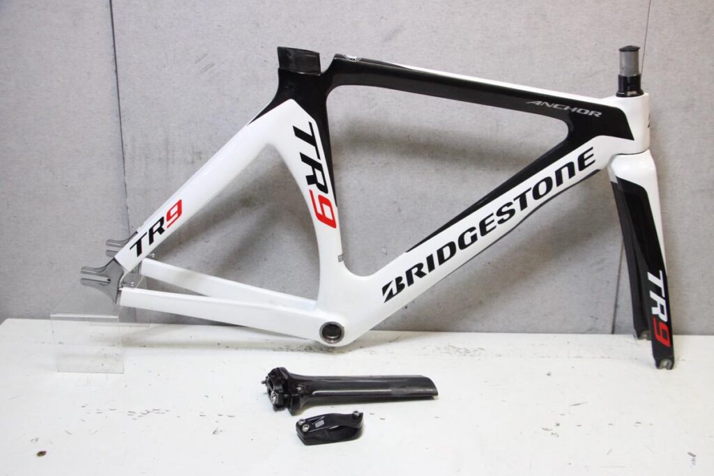 BRIDGESTONE（ブリヂストン）｜ANCHOR（アンカー） TR9 トラック カーボンピストフレーム 2020年 Sサイズ｜美品｜買取金額 130,000円