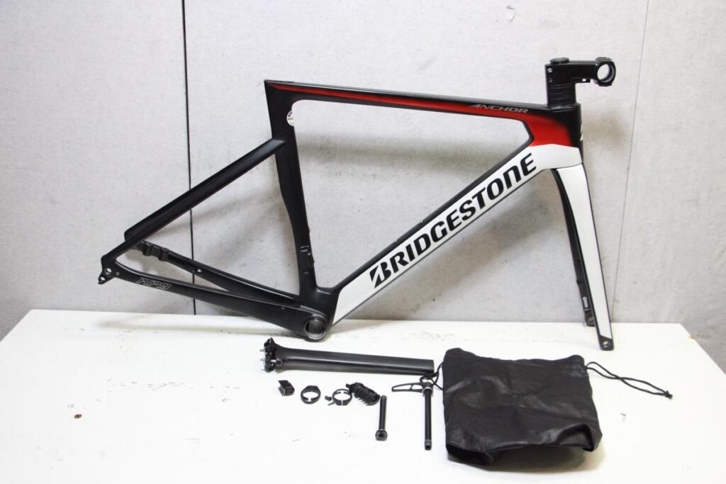 BRIDGESTONE(ブリヂストン)｜ANCHOR(アンカー) RP9 レーシングカラー カーボンフレーム 2022年 490size｜中古｜買取金額 225,000円
