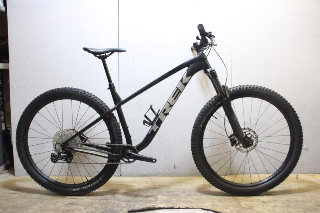 TREK（トレック）｜Roscoe7 29er MTB SHIMANO DEORE M6100 1X12S サイズL 2023年モデル｜超美品｜買取金額 85,000円
