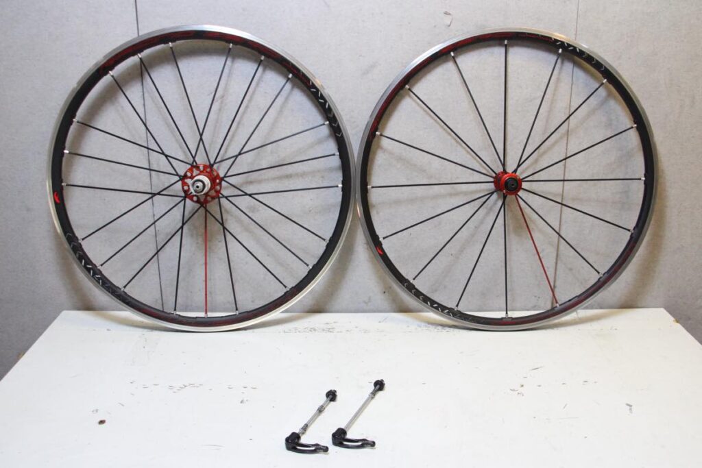 RACING ZERO Competizione C17 シマノ11/12s対応 2WAYFIT クリンチャー チューブレス CULT ホイールセット