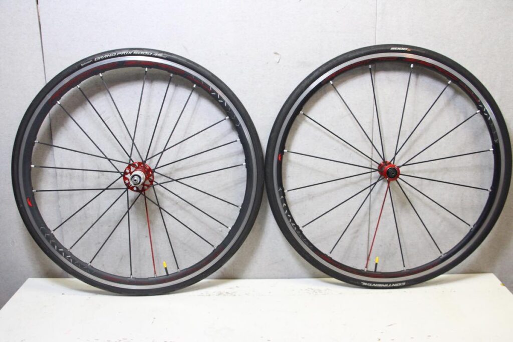 RACING ZERO COMPETIZIONE シマノ11/12s対応 クリンチャー チューブレス 2WAYFIT CULT ホイールセット