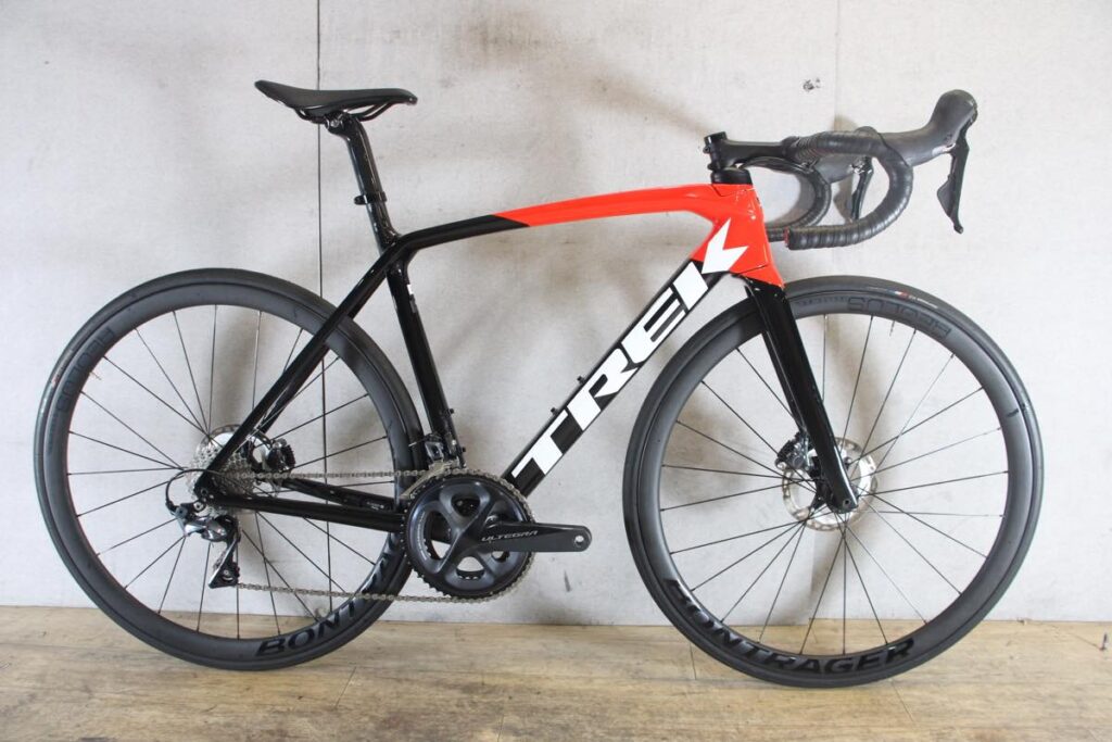 EMONDA SL6 PRO BONTRAGER AEOLUS ELITE 35 ULTEGRA R8020 2X11S