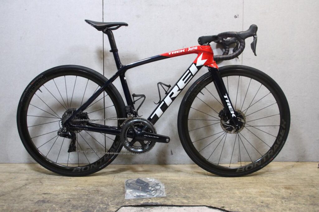 EMONDA SLR フルカーボン BONTRAGER AEOLUS RSL 37 DURA-ACE R9170 Di2 2X11S