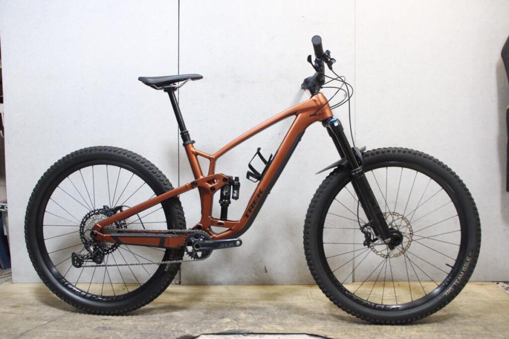 Fuel EX 8 Gen6 29er MTB SHIMANO XT SLX MIX 1X12S