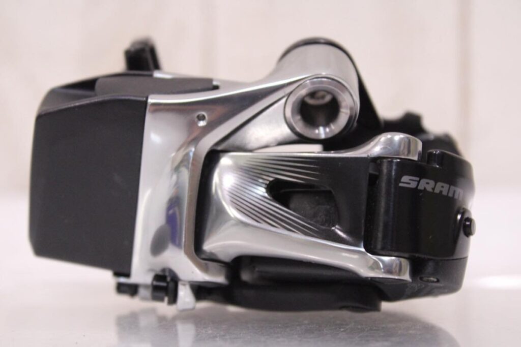RED eTap 電動変速 リアディレイラー