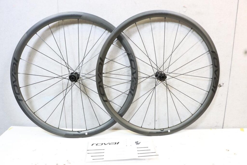 ALPINIST CL1 DISC シマノフリー 11/12s対応 クリンチャー カーボンホイールセット