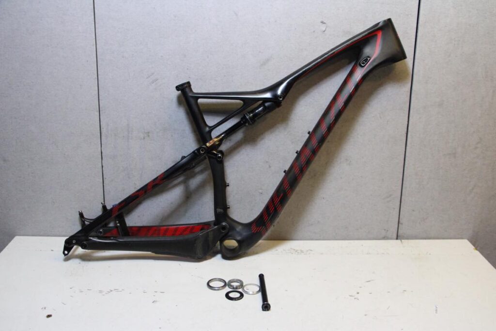 EPIC EXPERT CARBON World Cup 29er カーボン