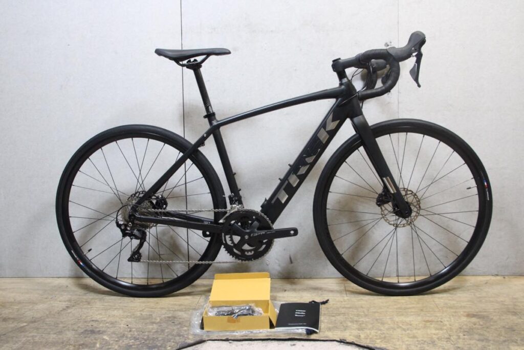 DOMANE+ AL 5 e-Bike SHIMANO 105 R7020 2X11S