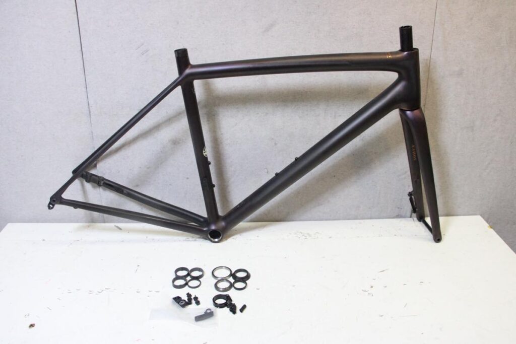 S-WORKS Aethos ブロンズフォイル