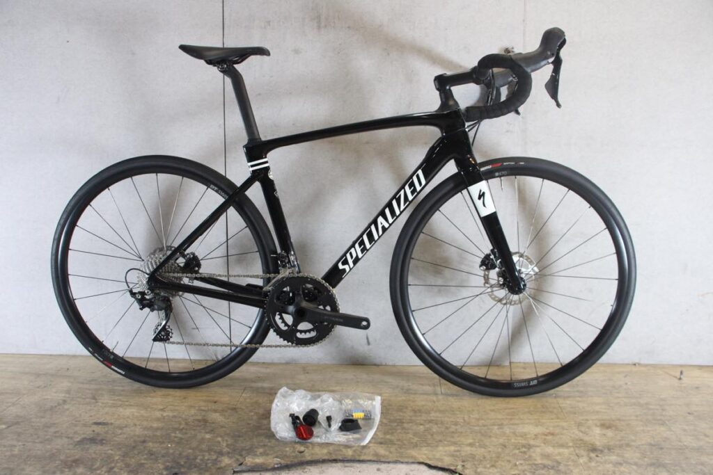 ROUBAIX SPORT フルカーボン SHIMANO 105 R7020 2X11S