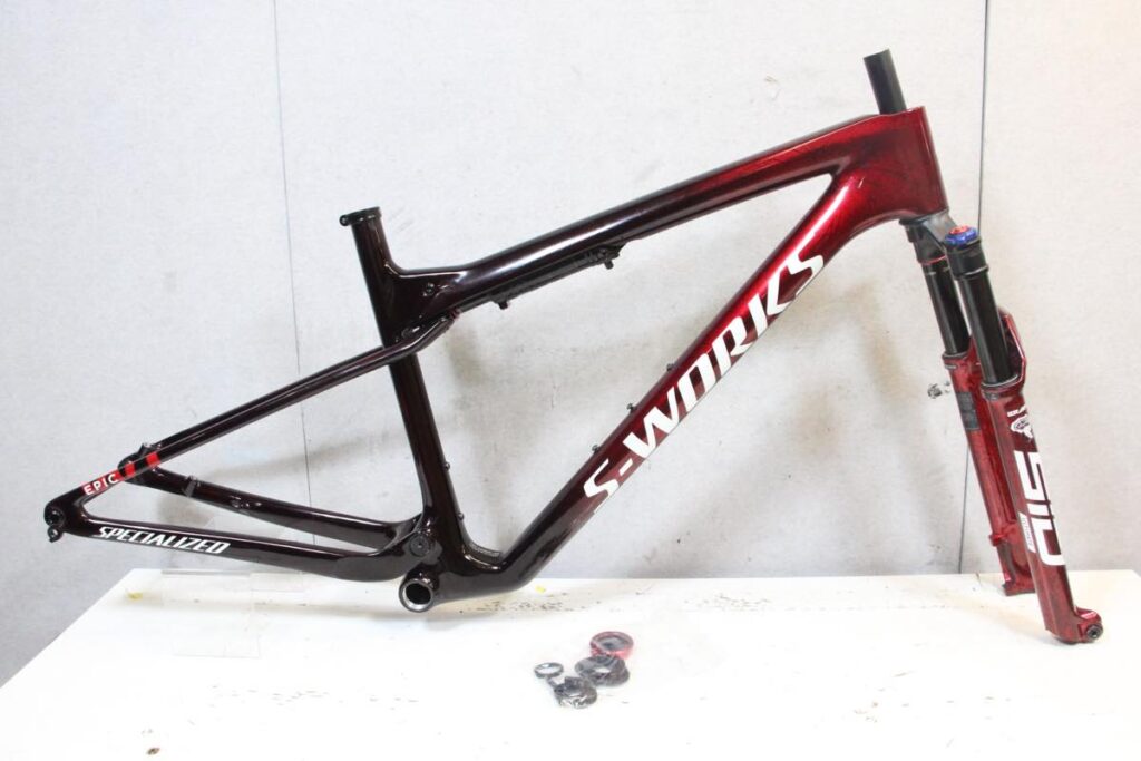 SPECIALIZED（スペシャライズド）｜S-WORKS EPIC WORLD CUP SID ULTIMATE SLサス フレームセット 2023年 Lサイズ｜美品｜買取金額 285,000円