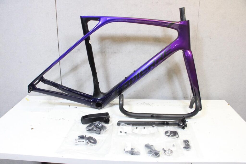 XELIUS SL ULTRA VIOLET 純正パーツ多数付属