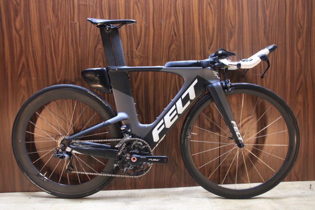 IA 10 フルカーボン SHIMANO ULTEGRA R8050 Di2 MIX 2X11S