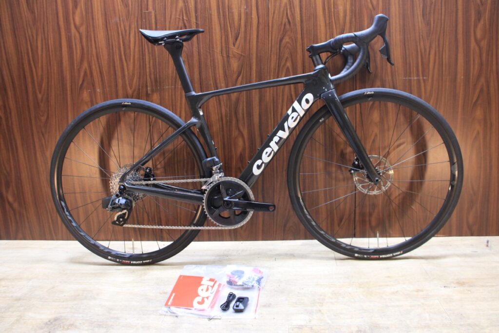 SOLOIST フルカーボン SRAM RIVAL eTAP AXS 2X12S