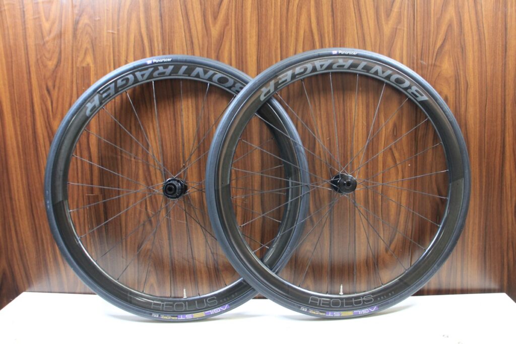 AEOLUS RSL 37 TLR DISC シマノフリー 11/12s対応 クリンチャー チューブレス カーボンホイールセット