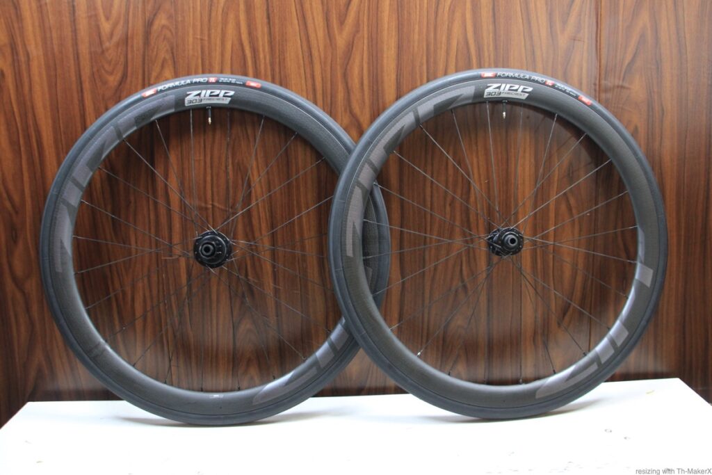 303 firecrest DISC シマノフリー 11/12s対応 チューブレス フックレスリム カーボンホイール