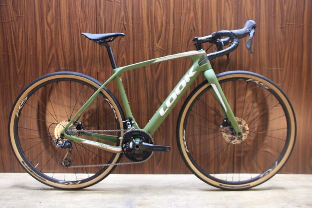 765 GRAVEL フルカーボン SHIMANO GRX RX600 2X11S