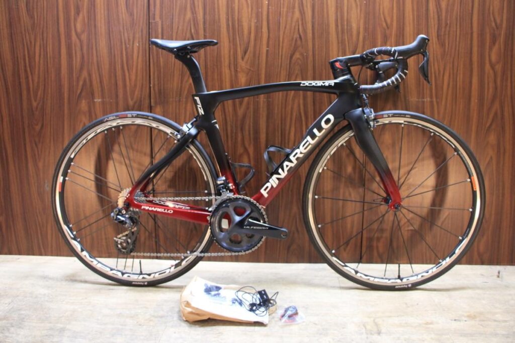 DOGMA F12 フルカーボン SHIMANO ULTEGRA R8050 Di2 2X11S CAMPAGNOLO SHAMAL ULTRA