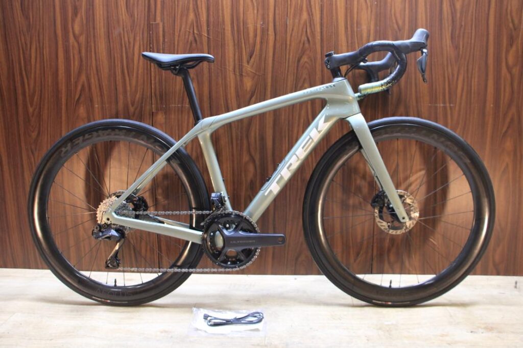 DOMANE SLR7 GEN4 BONTRAGER AEOLUS RSL 51 ULTEGRA R8170