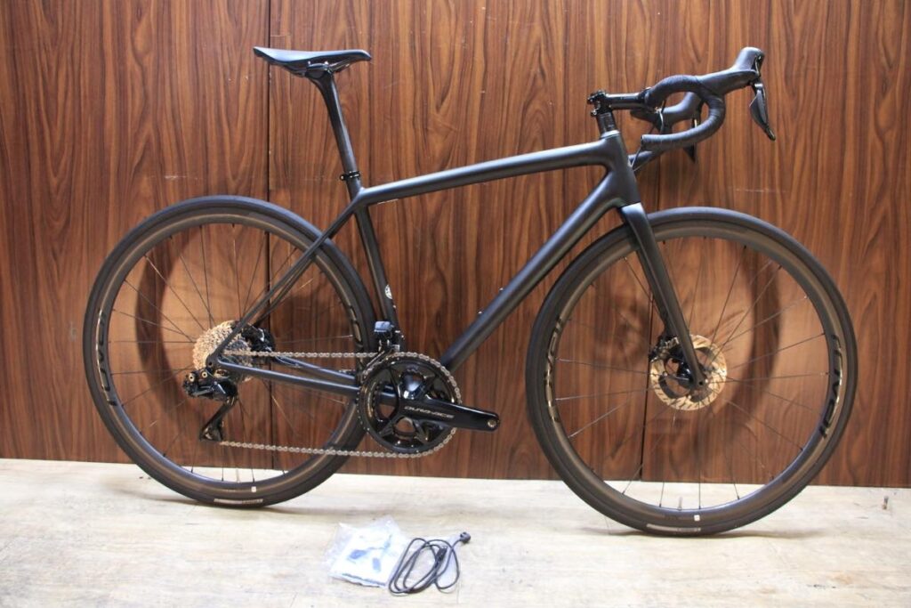 AETHOS SHIMANO DURA-ACE Di2 R9270 2X12S ROVAL ALPINIST CLX1 DISC