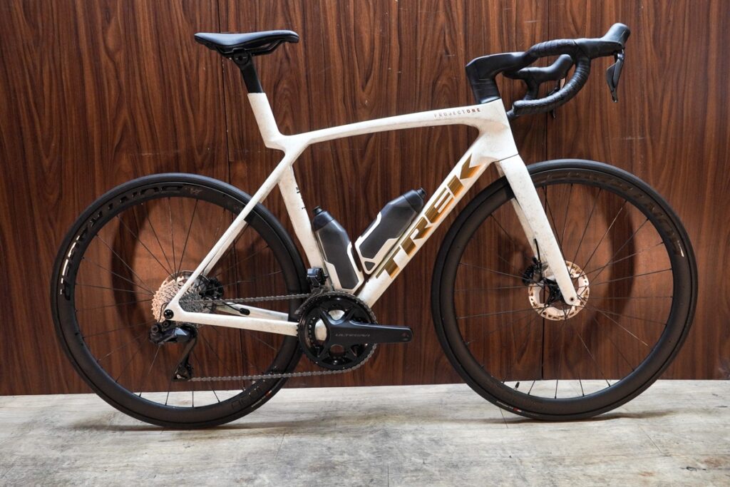 MADONE SLR7 GEN8 SHIMANO ULTEGRA R8170 Di2 2X12S BONTRAGER AEOLUS PRO37 DISC