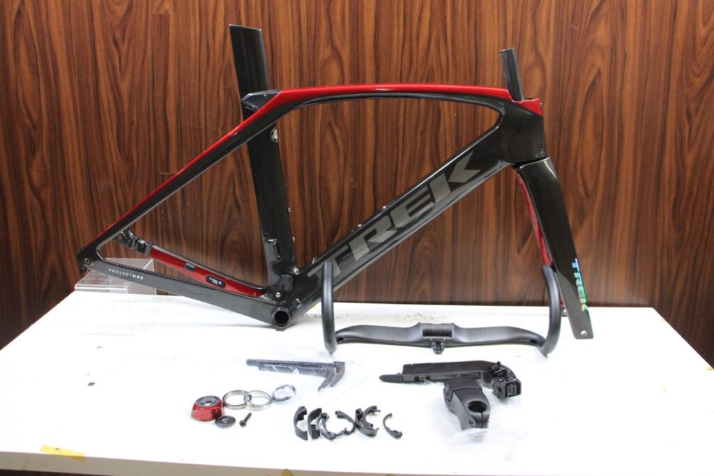 TREK（トレック）｜MADONE SLR project one Gen5 2019年 54size｜超美品｜買取金額 176,000円