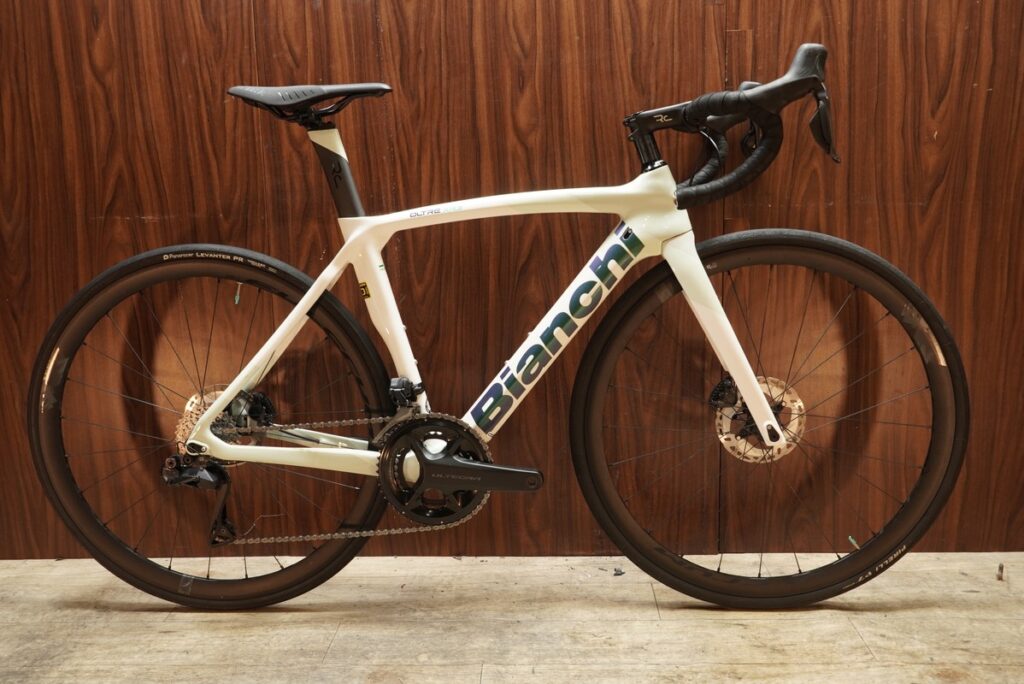 Bianchi（ビアンキ）｜Oltre XR3 SHIMANO ULTEGRA R8170 DI2 2X12S 50 2022年｜超美品｜買取金額 245,000円