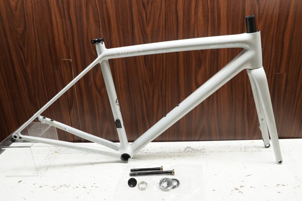 SPECIALIZED（スペシャライズド）｜S-WORKS AETHOS カーボンフレーム サイズ52｜中古｜買取金額 210,000円