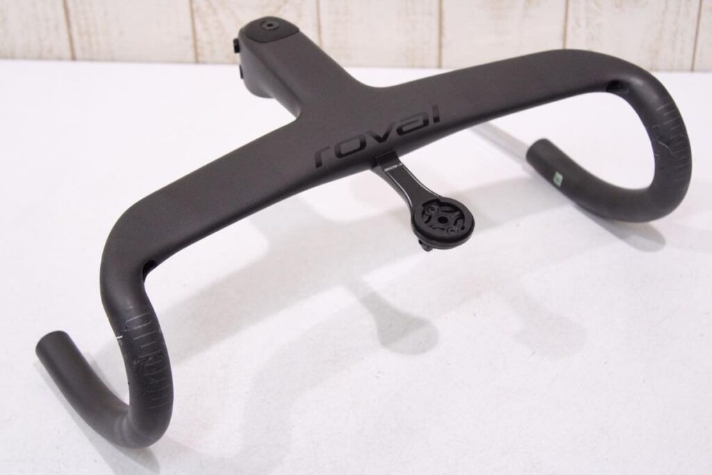 ROVAL（ロヴァール）｜RAPIDE COCKPIT 一体型 380mm(C-C)｜美品｜買取金額 28000円