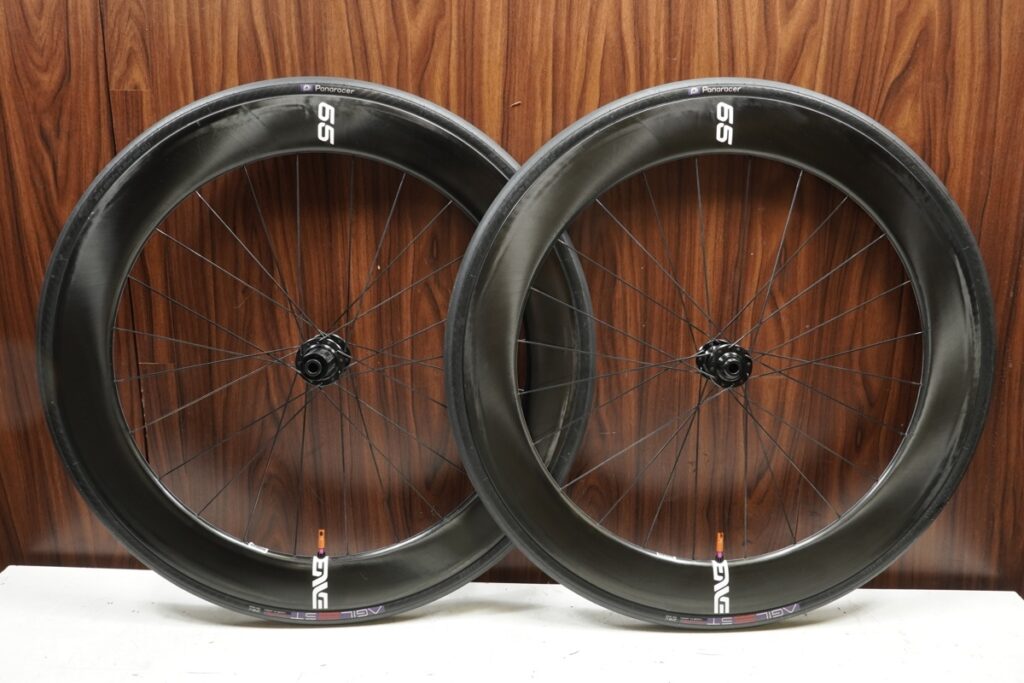 FOUNDATION 65 DISC シマノフリー 11/12s対応 クリンチャー チューブレス カーボンホイールセット