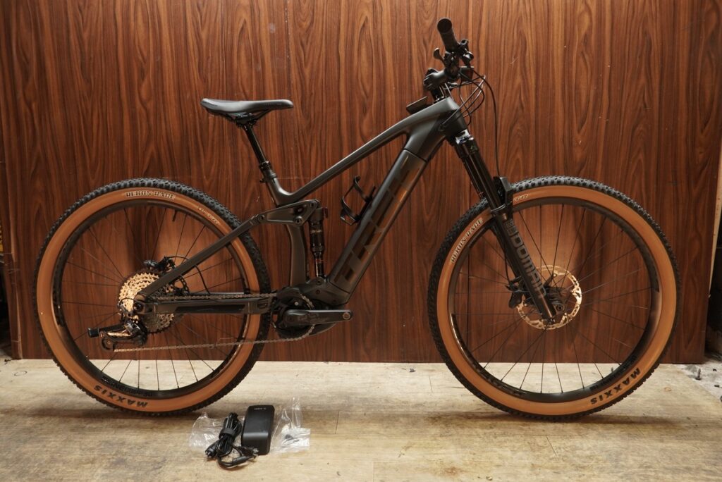 TREK（トレック）｜RAIL 9.7 Gen2 29er E-MTB SHIMANO M7100 M8100 MIX 1X12S M 2022年｜美品｜買取金額 270,000円