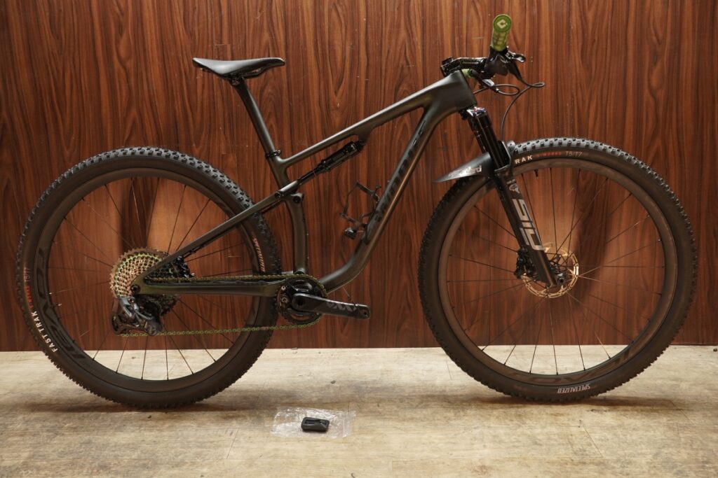 S-WORKS（エスワークス）｜EPIC 29 29er MTB SRAM XX1 EAGLE E-tap AXS 1X12S ROVAL CONTROL SL CARBON S 2021年｜超美品｜買取金額 405,000円