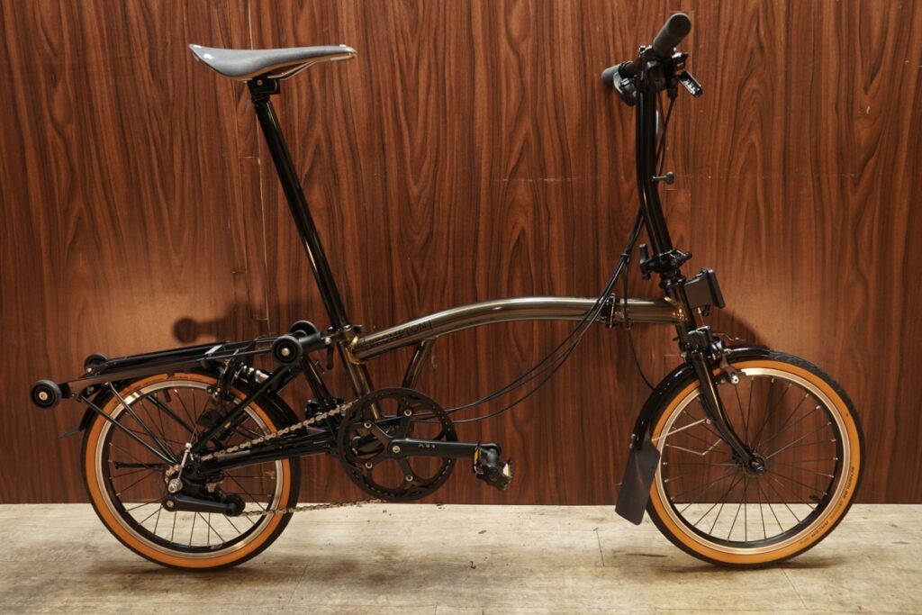 BROMPTON（ブロンプトン）｜C-LINE EXPLORE LOW 16折畳 3X2S 2022年｜超美品｜買取金額 167,000円