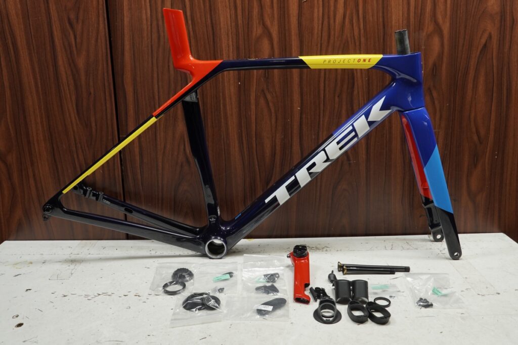 TREK（トレック）｜MADONE SLR GEN8 PROJECTONE M 2025年｜超美品｜買取金額 330,000円