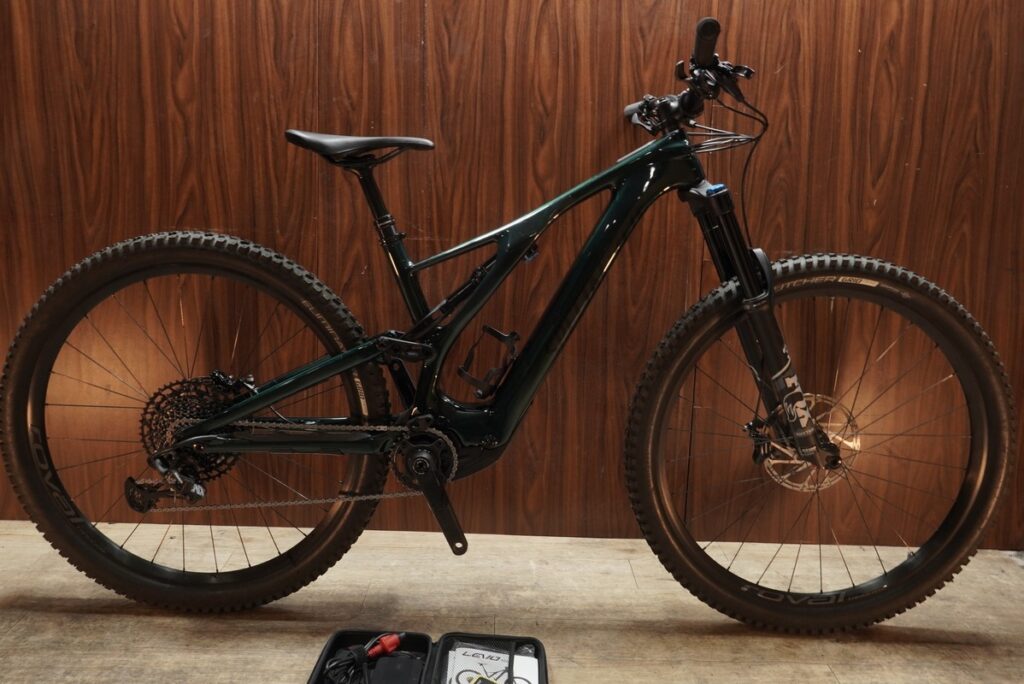 LEVO SL COMP CARBON 29er E-MTB SRAM NX EAGLE 1X12S