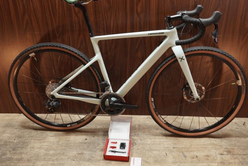 CANNONDALE（キャノンデール）｜SuperSixEvo SE SRAM RIVAL E-TAP AXS 2X12S DT Swiss CR1600 SPLINE 51 2023年｜美品｜買取金額 208,000円
