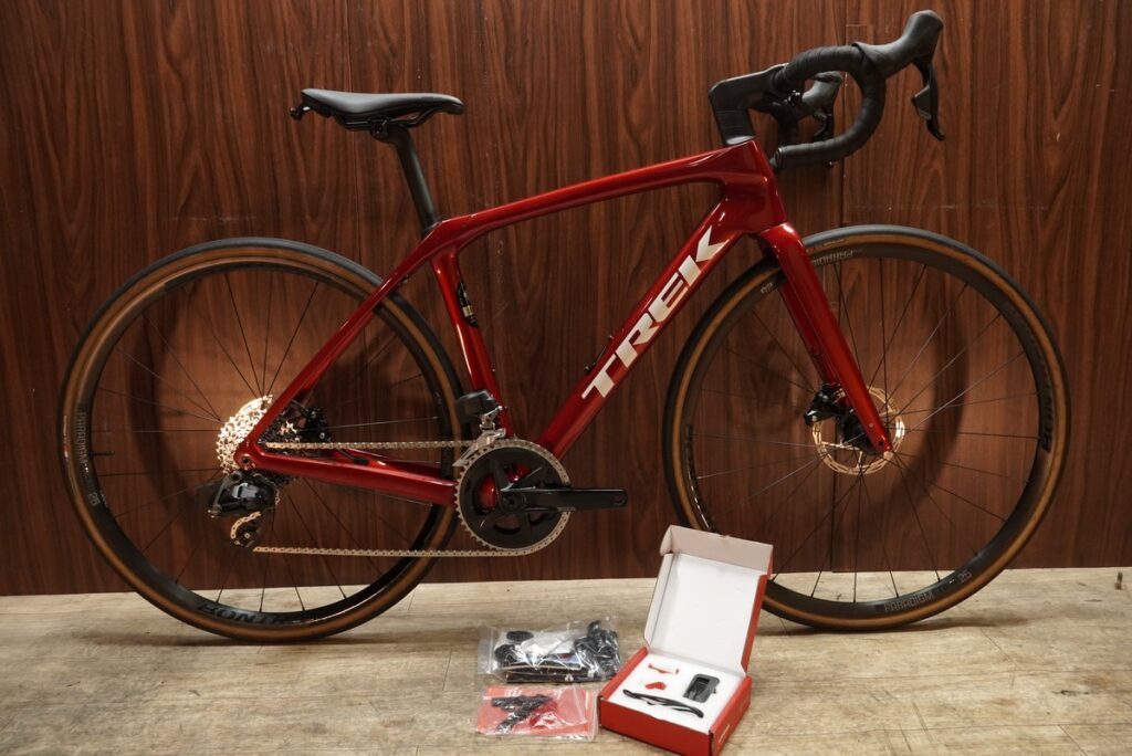 TREK（トレック）｜DOMANE SL6 SRAM RIVAL E-TAP AXS 2X12S 52 2023年｜超美品｜買取金額 210,000円